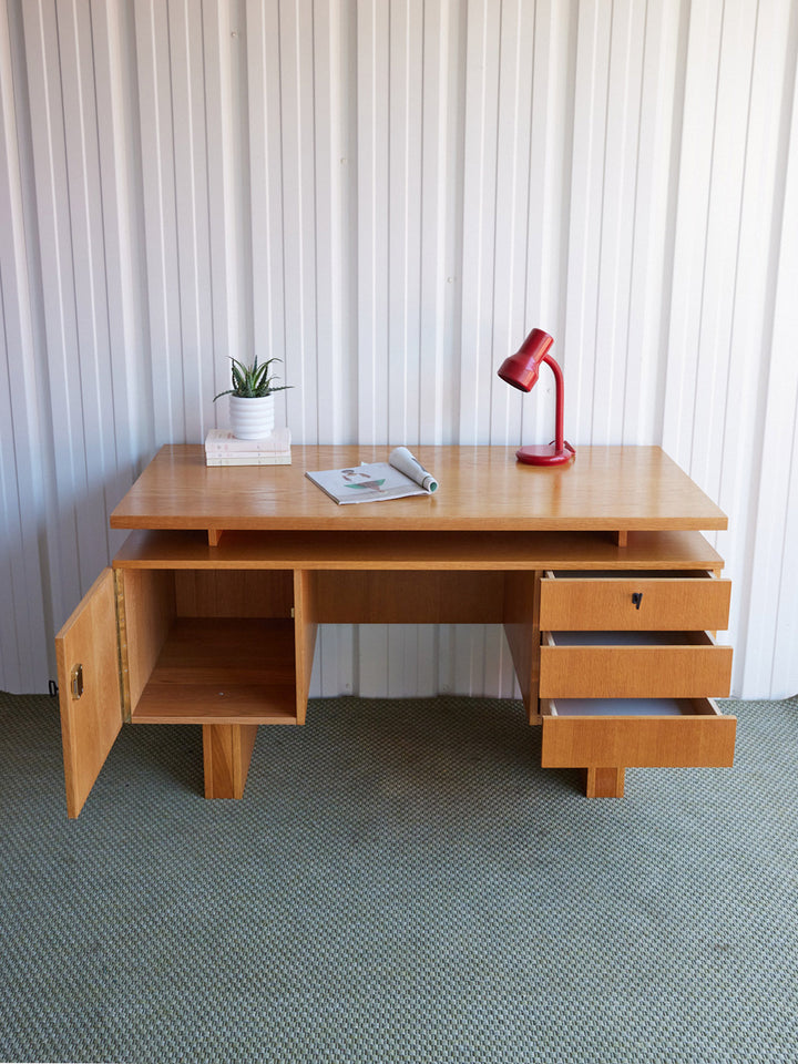 yvan-bureau-bois-573-5