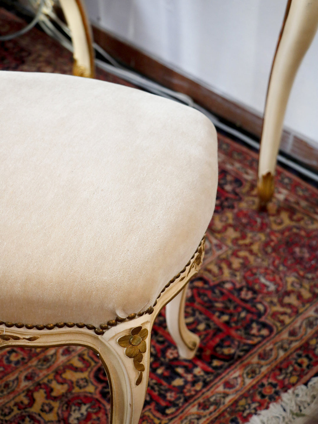 regis-tabouret-bois-834-6