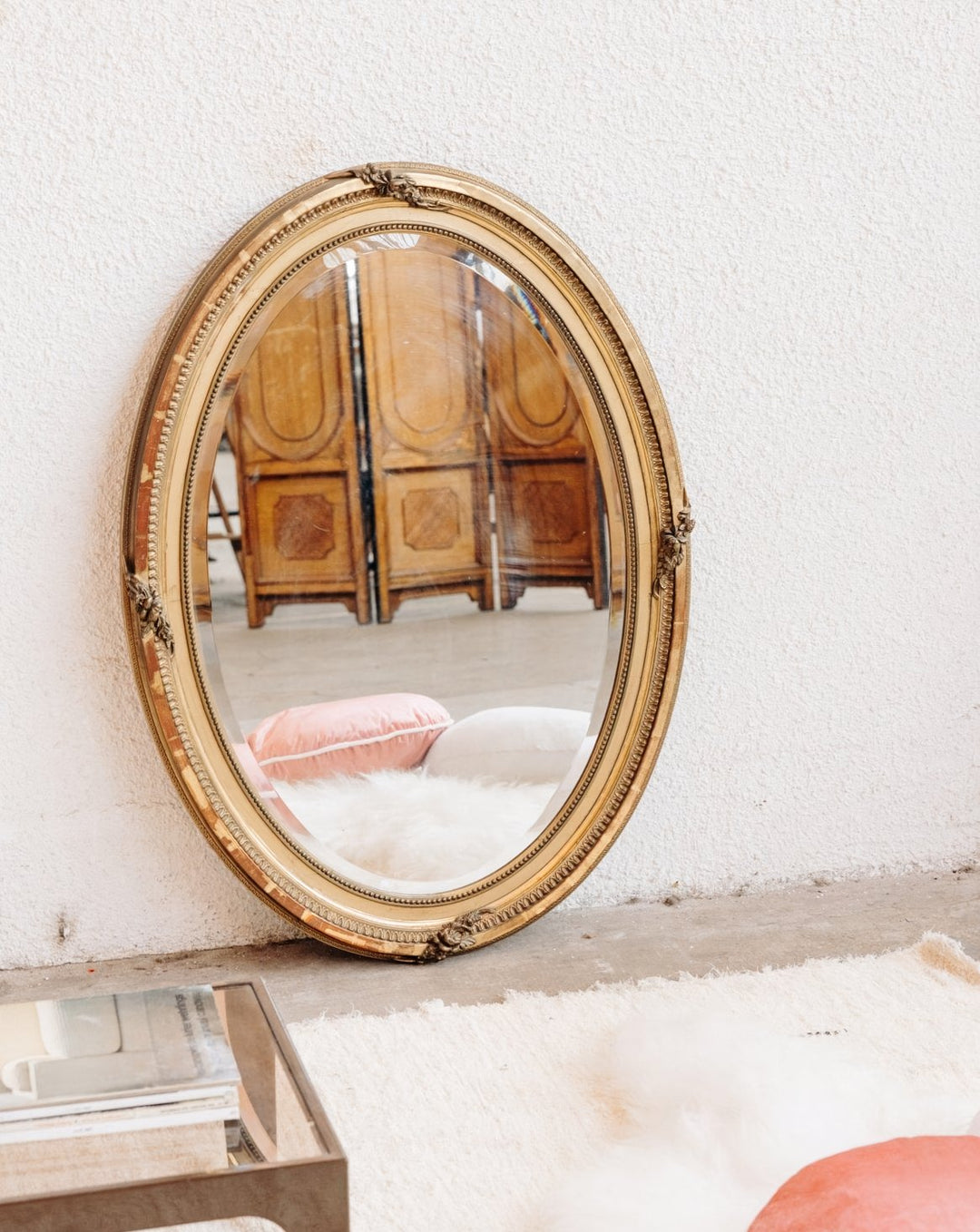 georges-miroir-ovale-dore-225-1