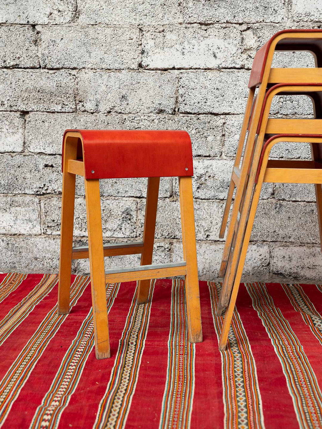 pierre-tabouret-bar-bois-692-2