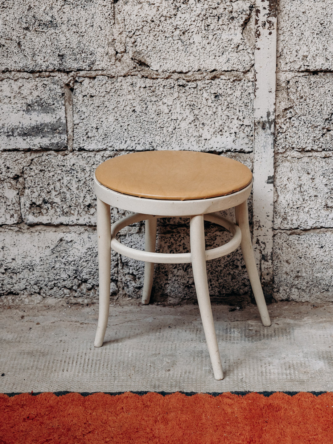 4U3A2455_Debongout-Alsace-08-07-25_031tabouret_0304.jpg