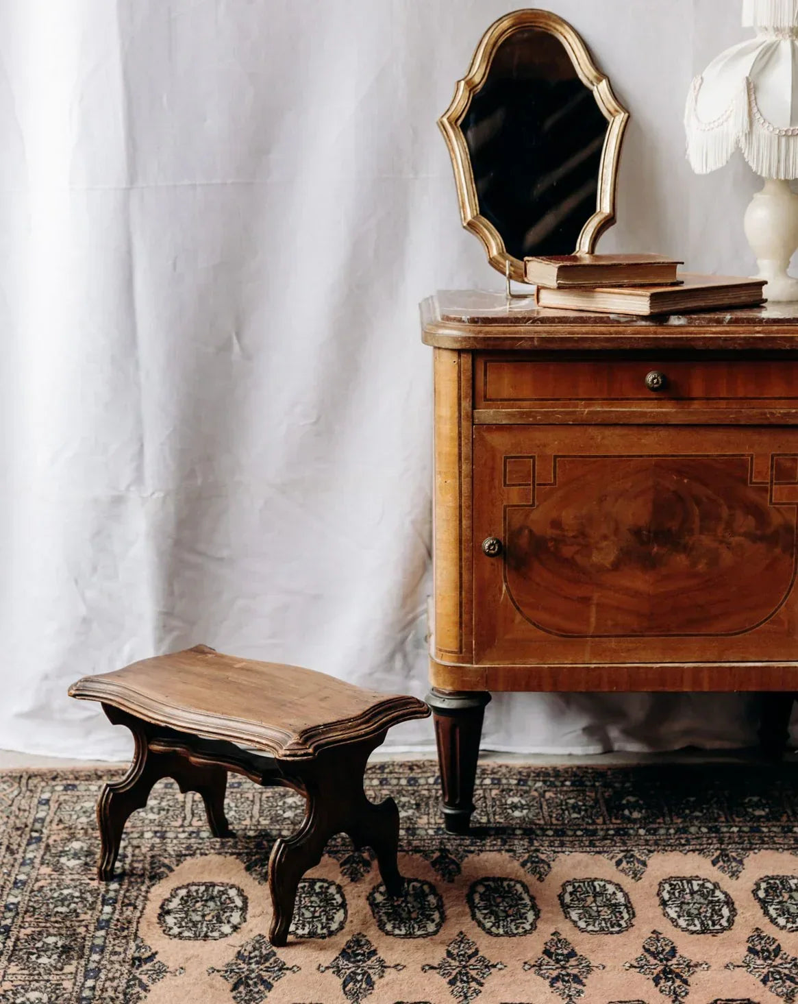 regis-tabouret-bois-847-1