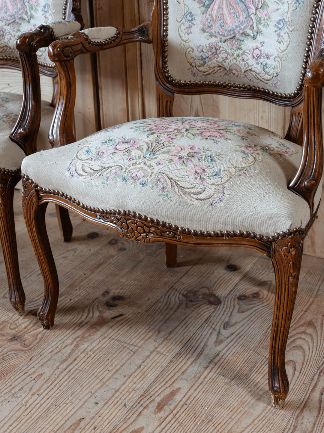 ernest-fauteuil-bois-1660-10