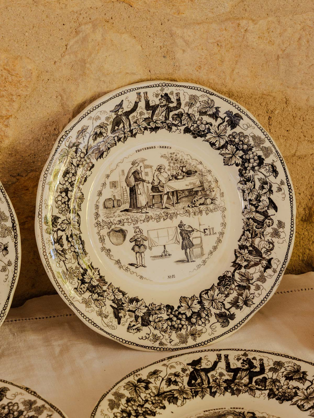 antoinette-assiette-vintage-porcelaine-340-3