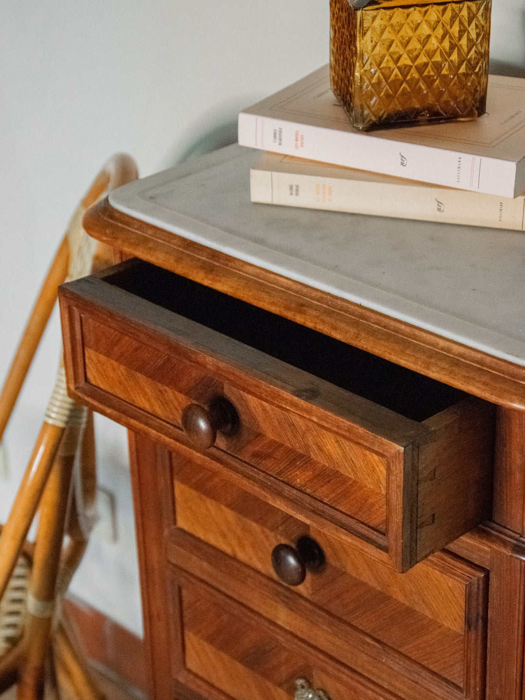 odile-table-chevet-bois-608-5