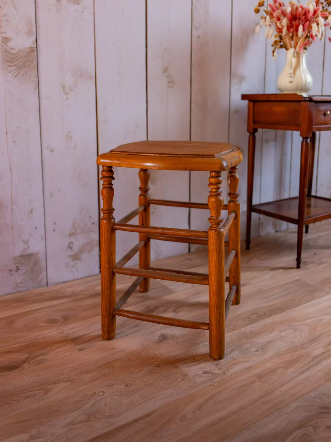 regis-tabouret-bois-796-2