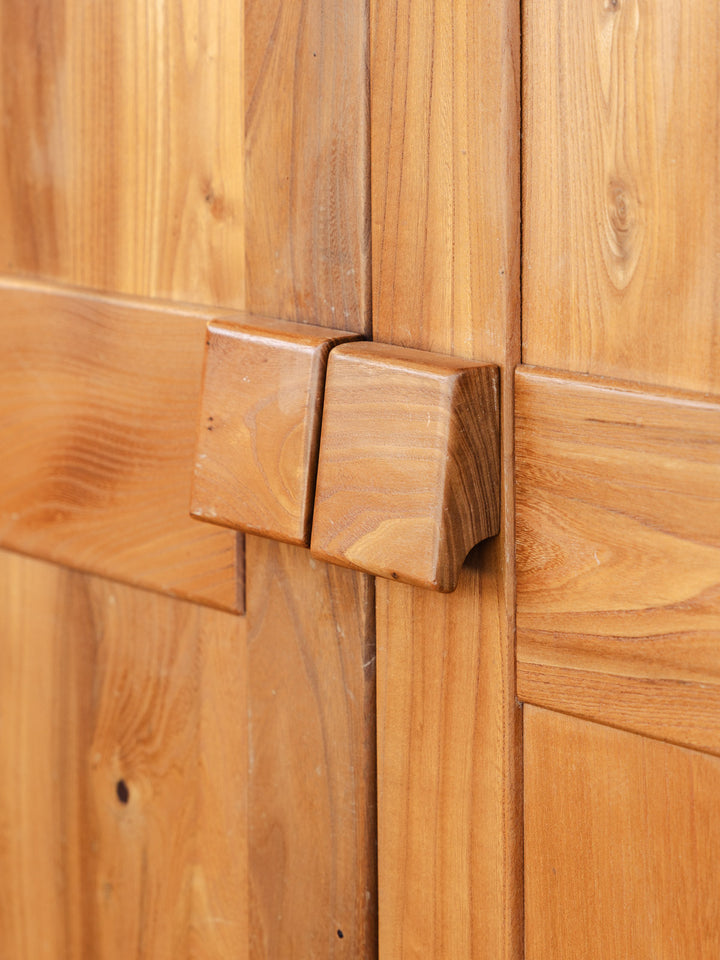 14Armoire.jpg