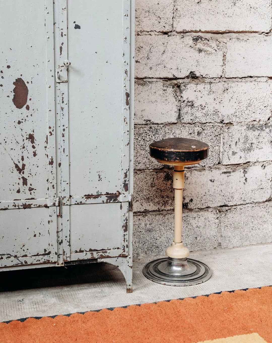 gaston-tabouret-bar-cuir-133-1