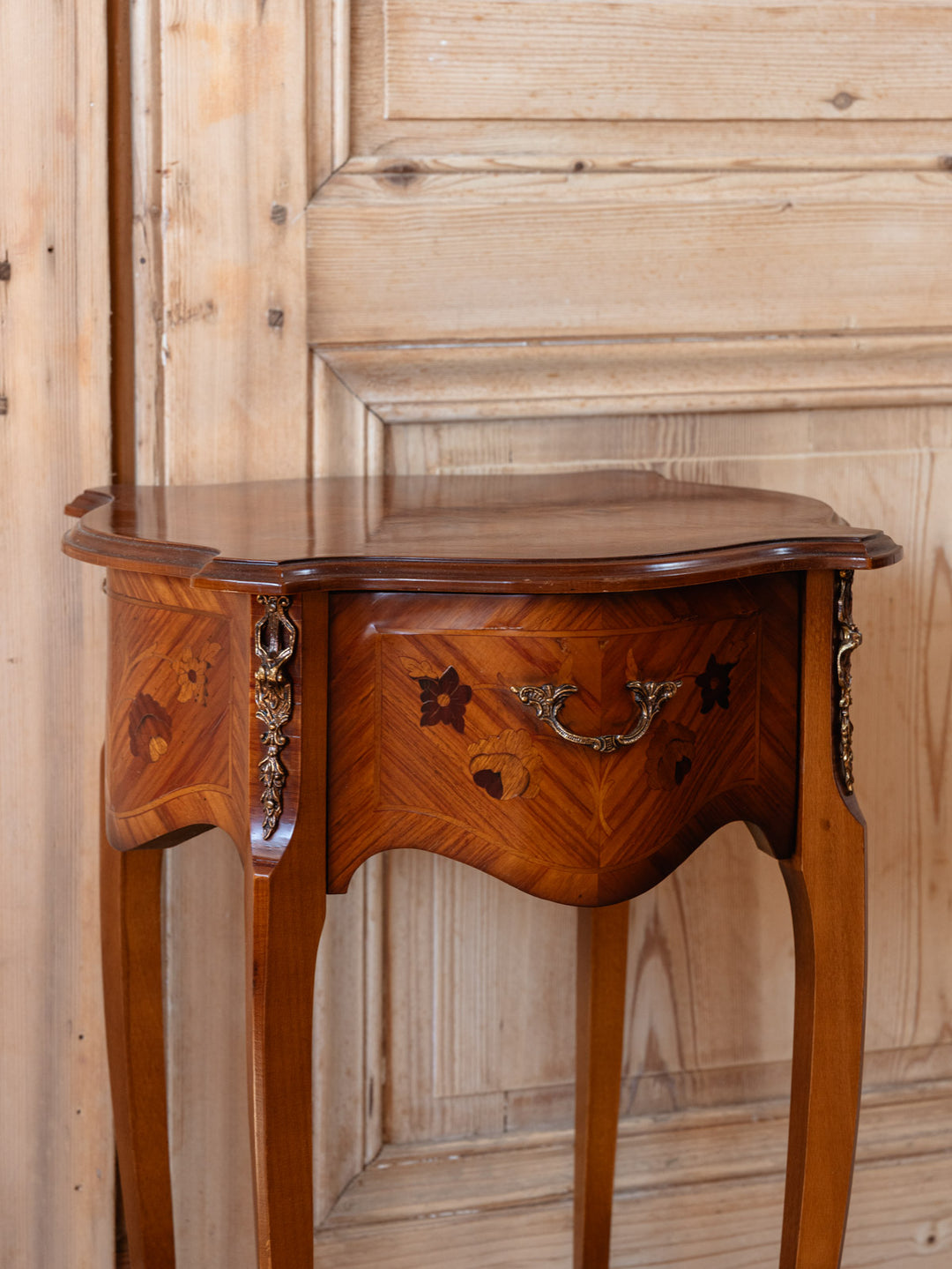 odile-table-chevet-bois-1624-6
