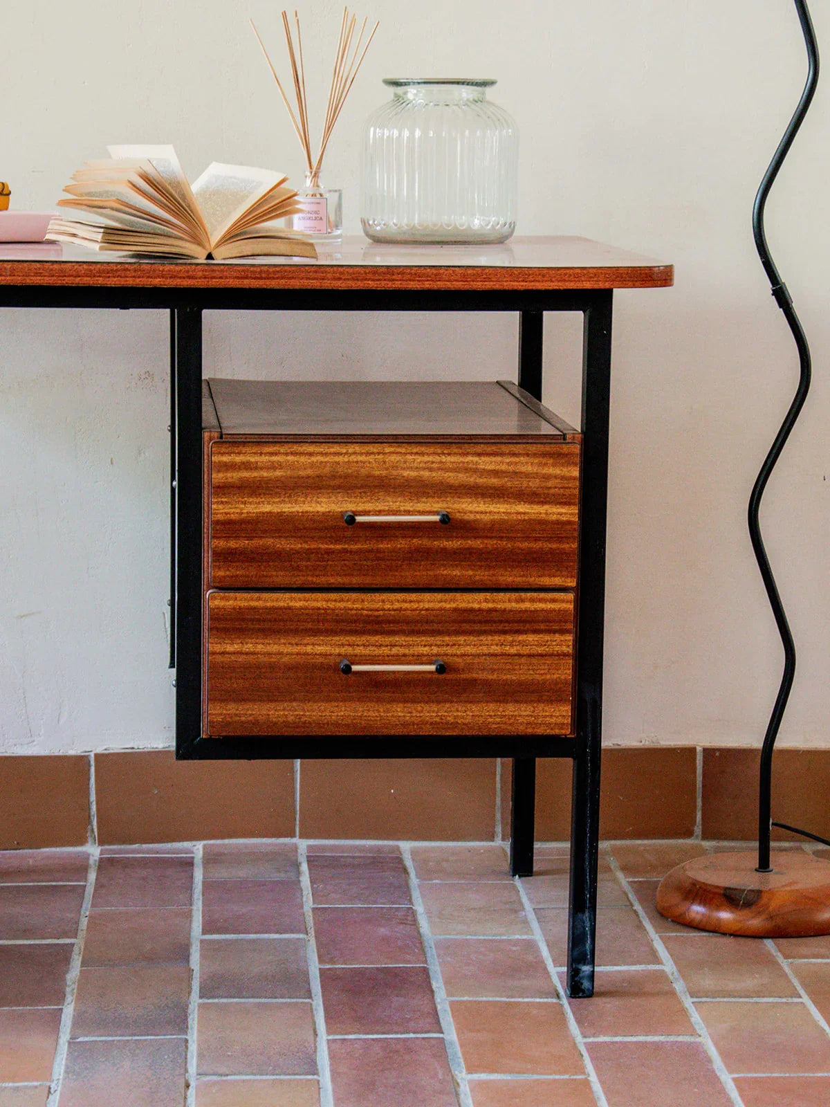 yvan-bureau-formica-135-2