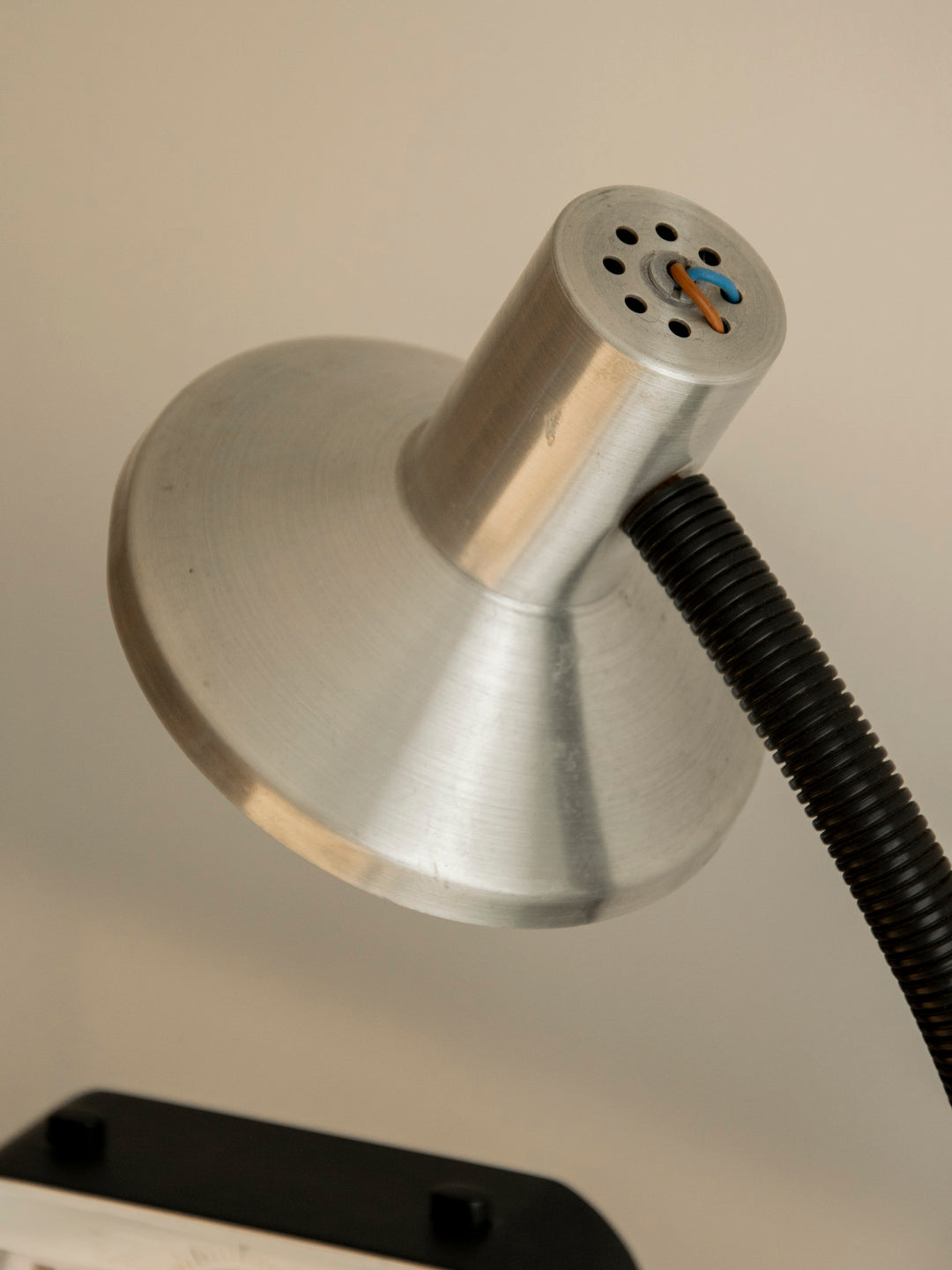 julia-lampe-a-poser-metal-1015-5