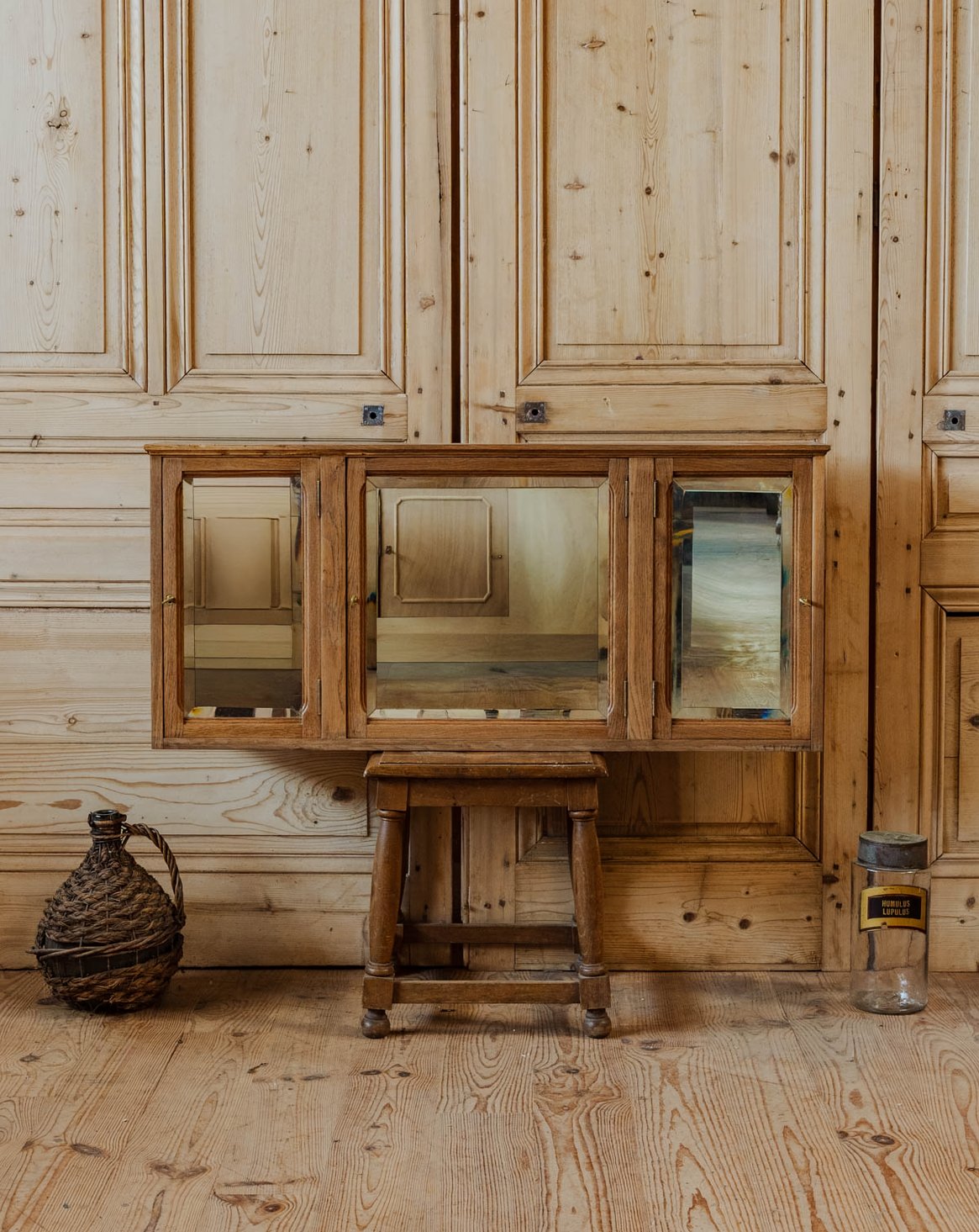 victoria-petite-vitrine-bois-1254-1
