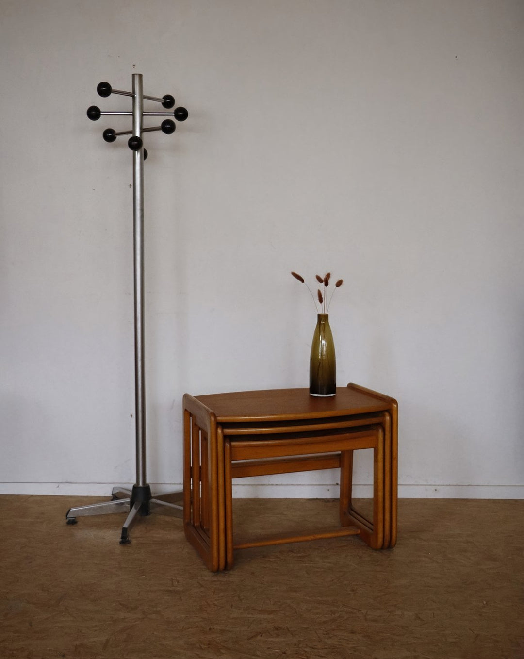 barbara-table-gigogne-teck-100-1