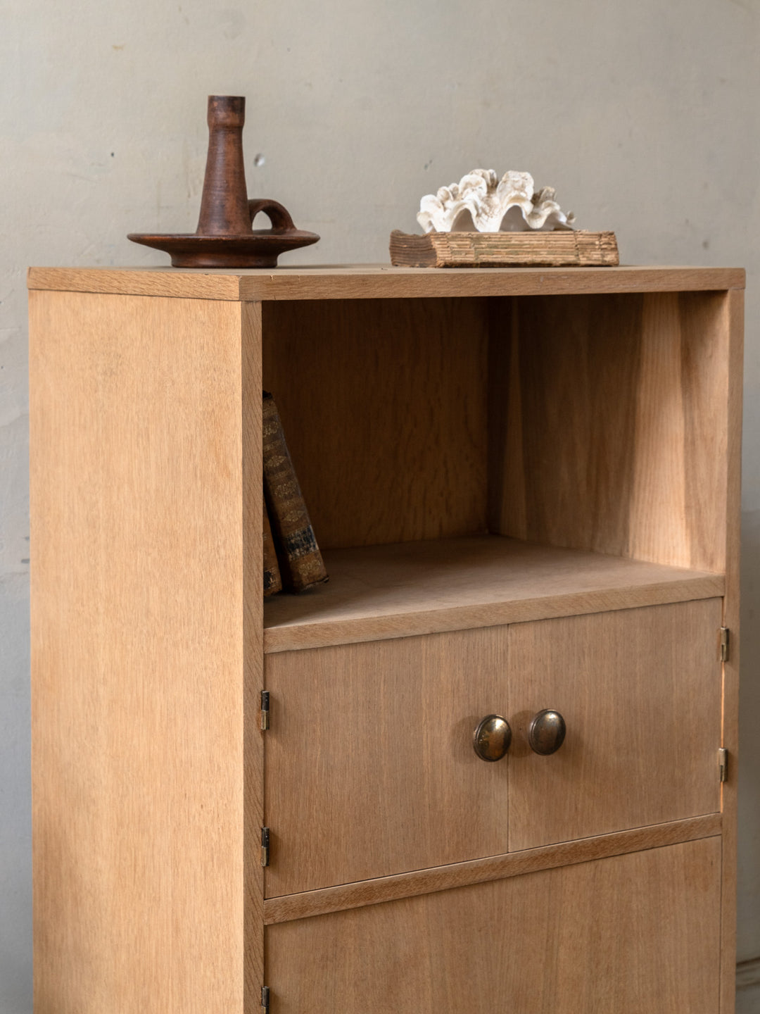 gilbert-buffet-bois-1747-5