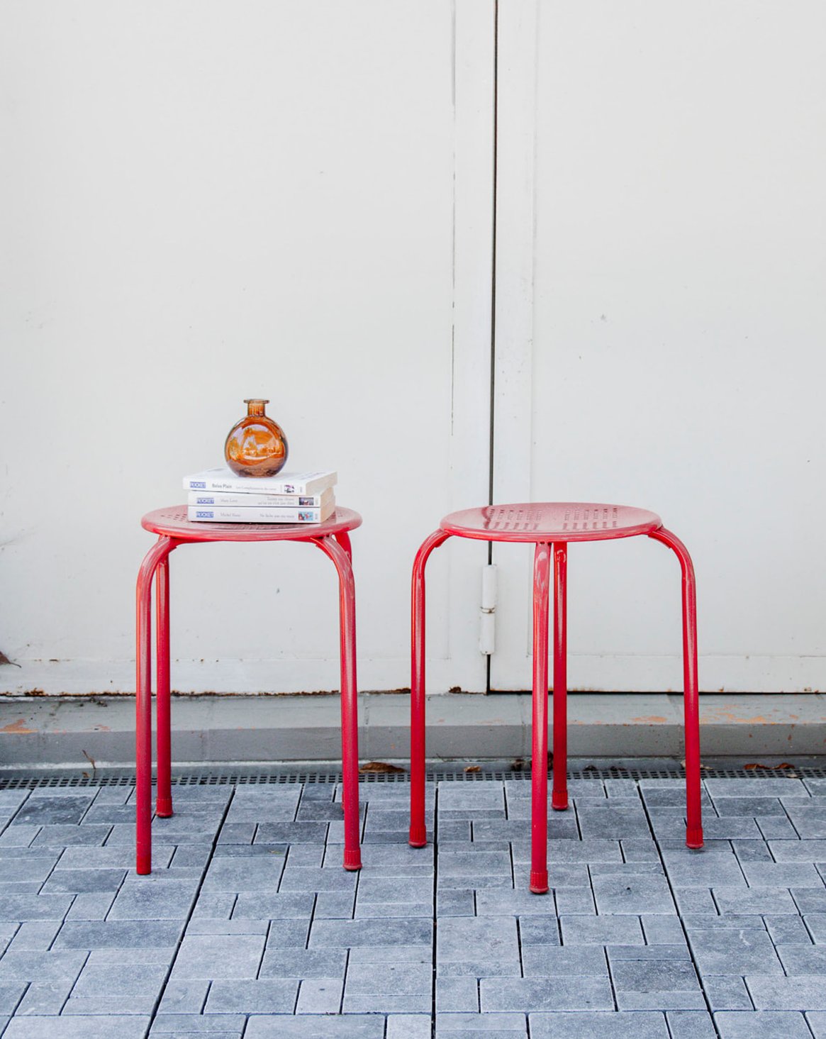 Seating: stools, chairs, benches, armchairs, sofas…