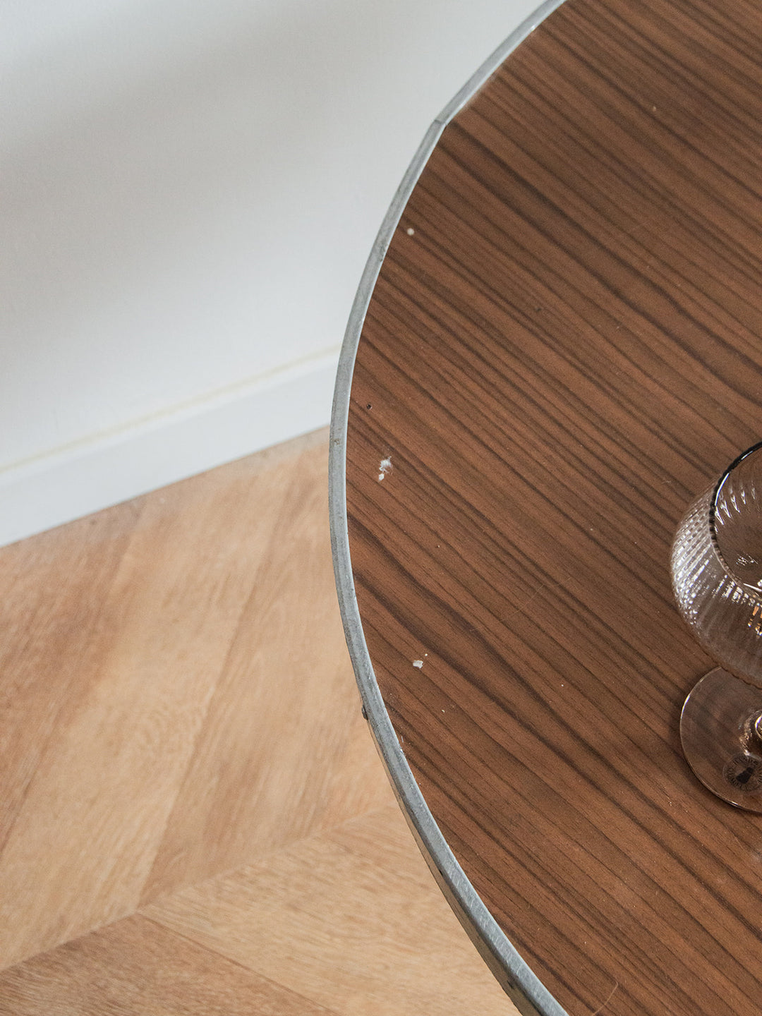 donna-table-basse-formica-451-7