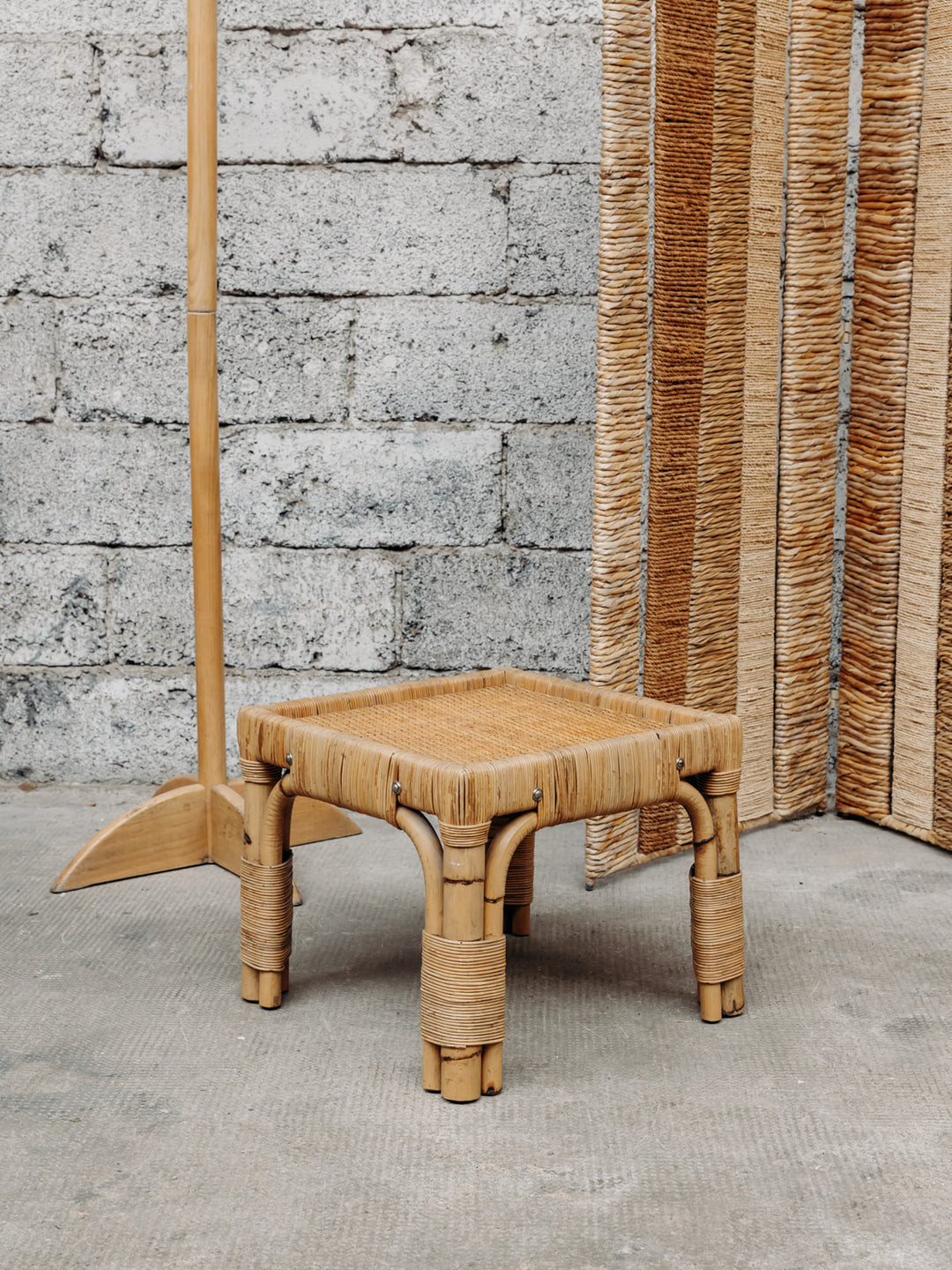 axel-tabouret-bambou-osier-120-9