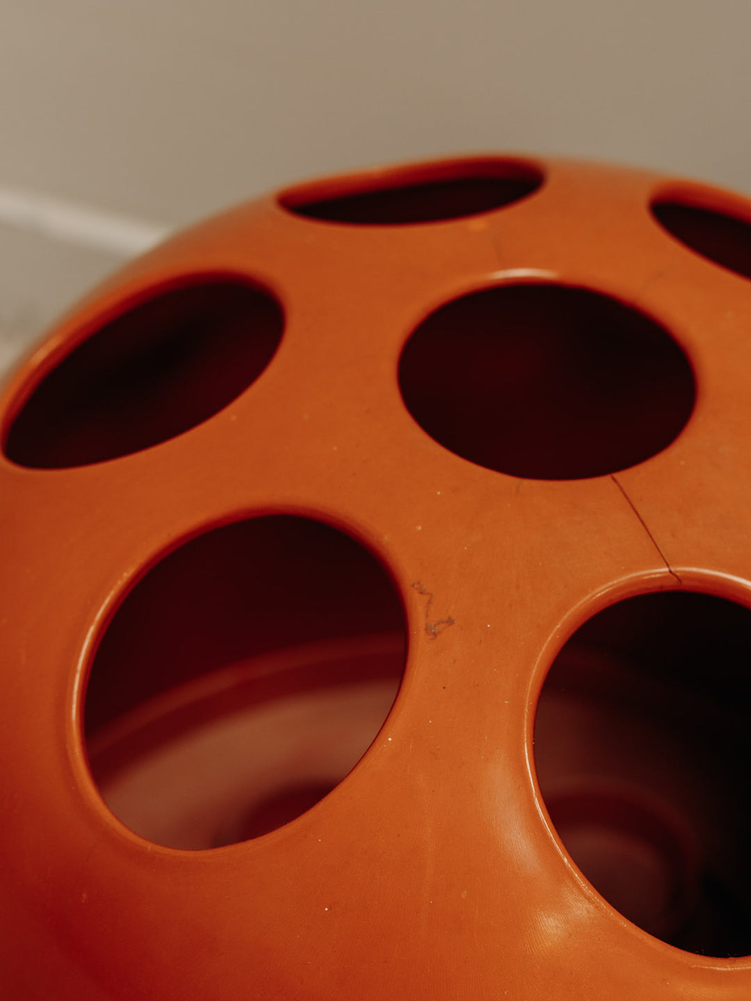 4U3A5562_Debongout-maison-ideco-22-07-25_012porteparapluieorange_0253.jpg