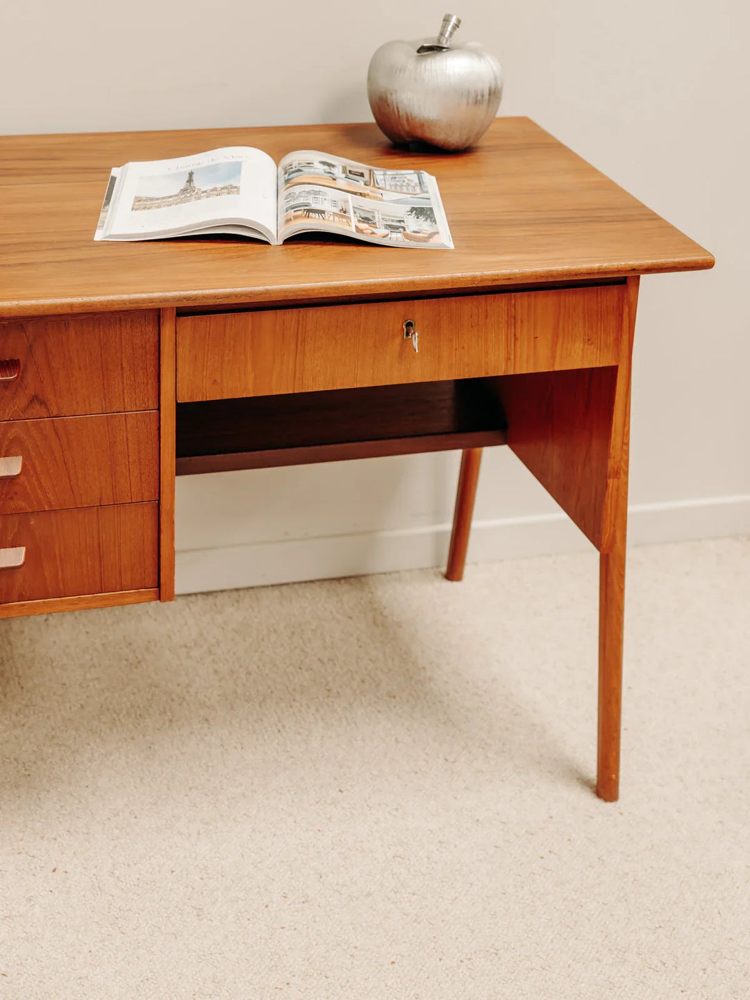 yvan-bureau-teck-496-12