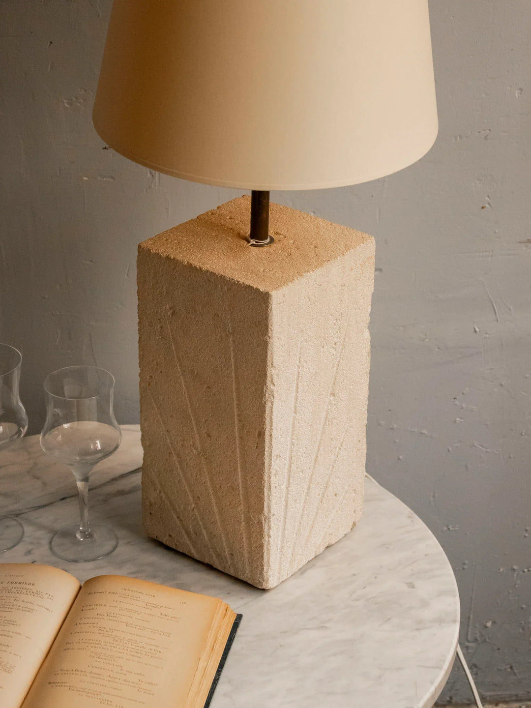 julia-lampe-à-poser-pierre-883-7