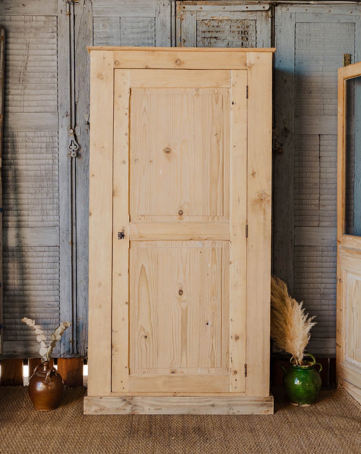 Our vintage furniture and second-hand furniture