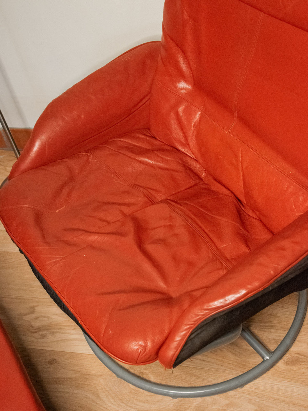 jakob-fauteuil-simili-cuir-rouge-492-4