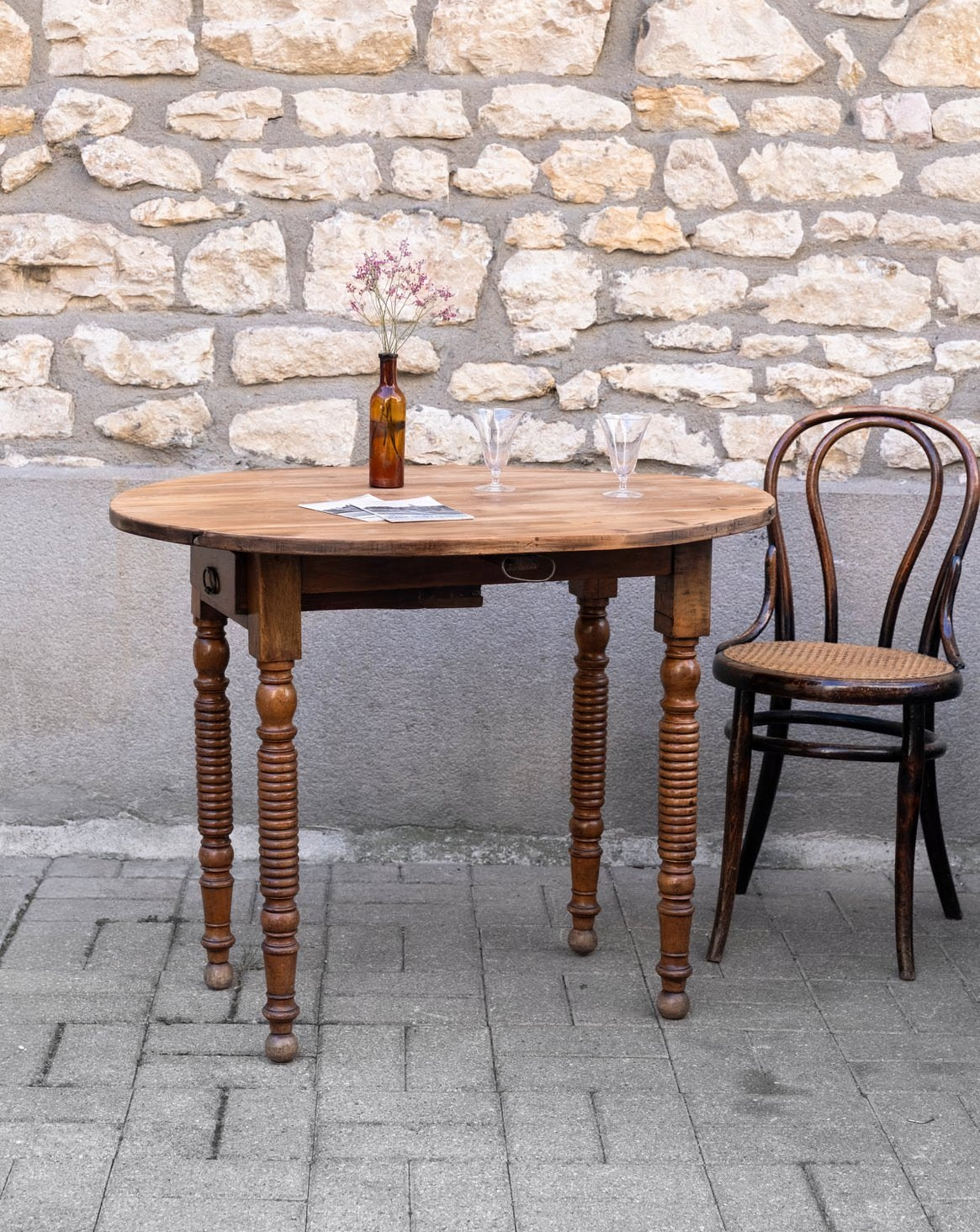 Our vintage furniture and second-hand furniture