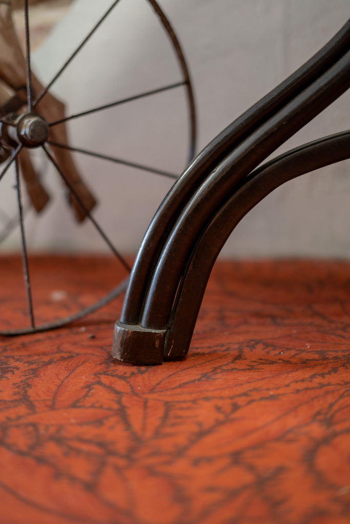 14-TabledappointrondeThonet13.jpg