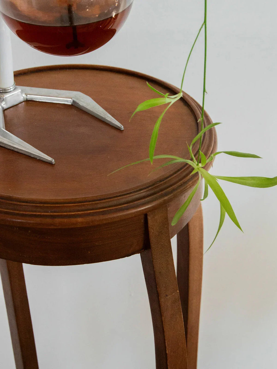 francine-sellette-table-appoint-bois-477-3