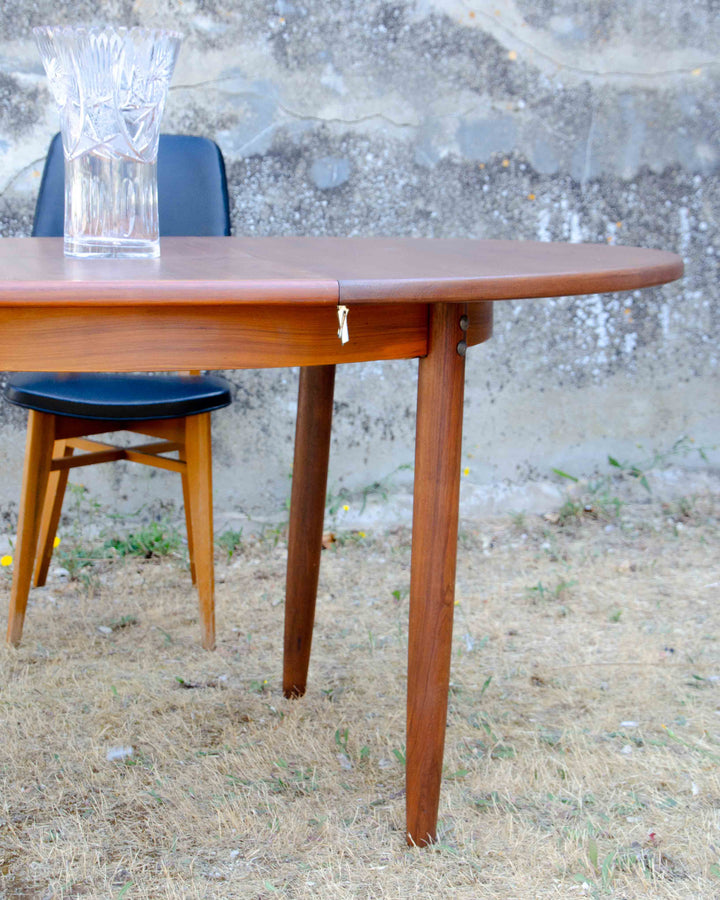 karla-table-a-manger-teck-1216-6