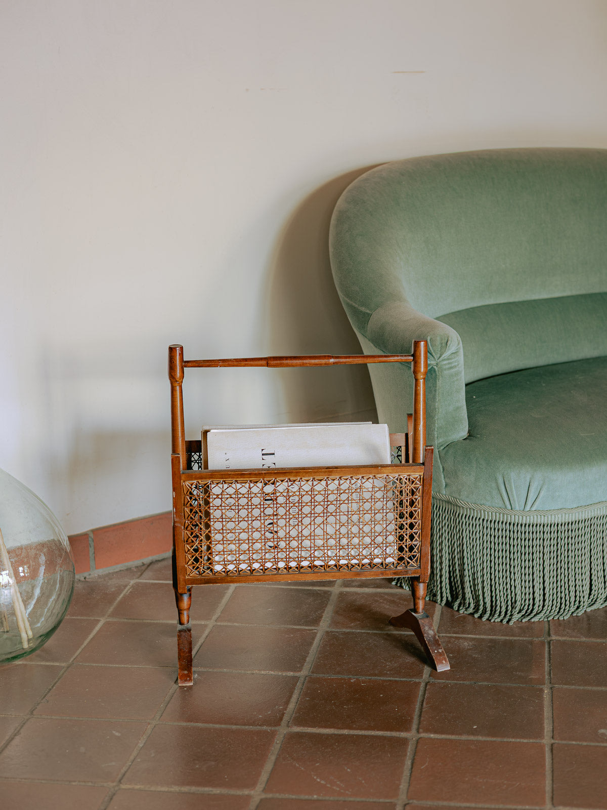 desire-porte-revues-bois-cannage-232-2