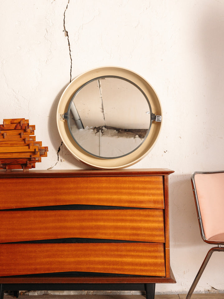 4U3A0798_Debongout-retrochic-07-04-25_020miroir_0138.jpg
