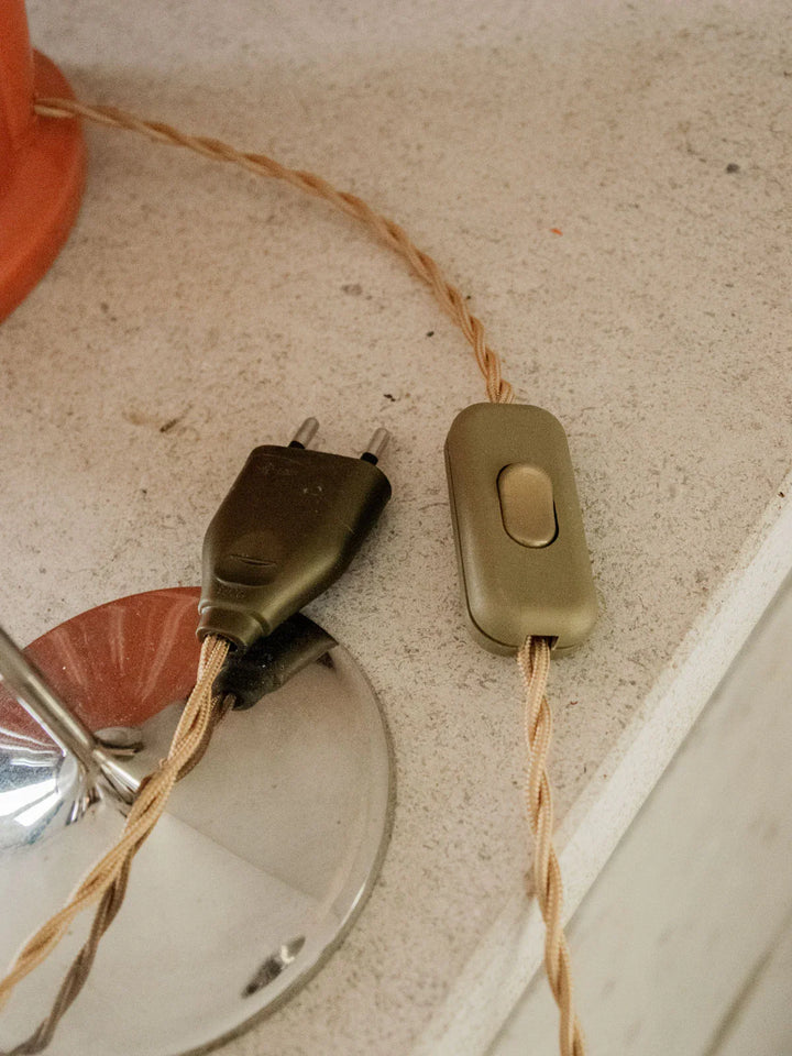 julia-lampe-à-poser-orange-699-8