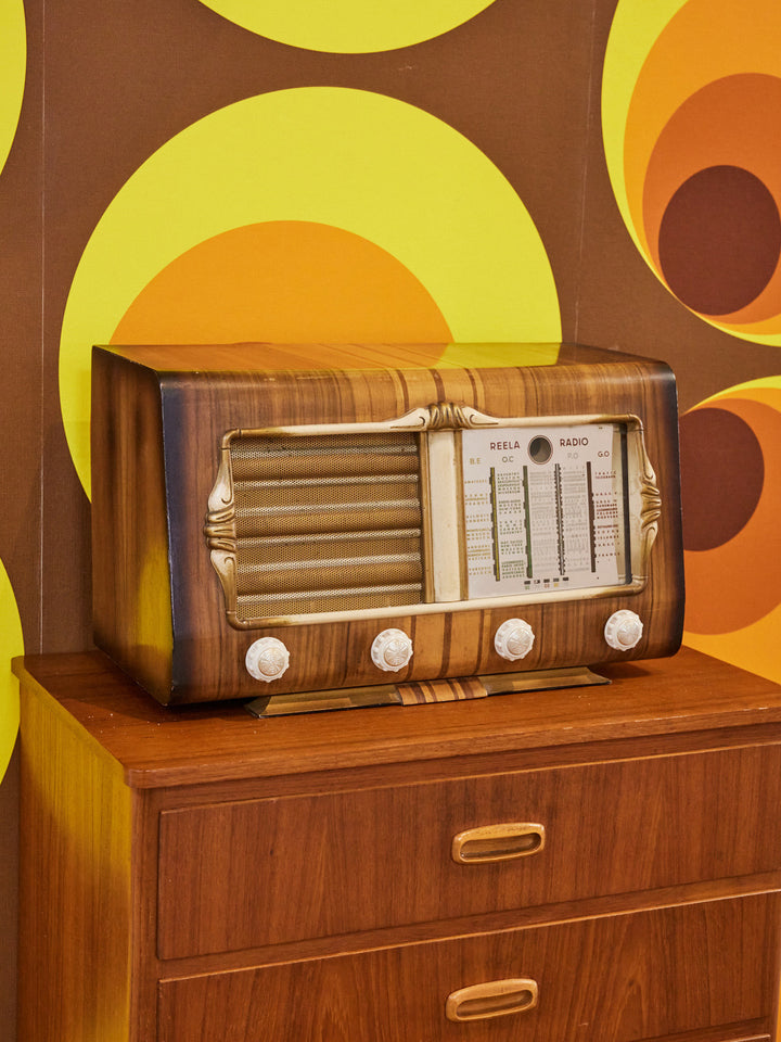 nour-appareil-electrique-vintage-bois-62-2