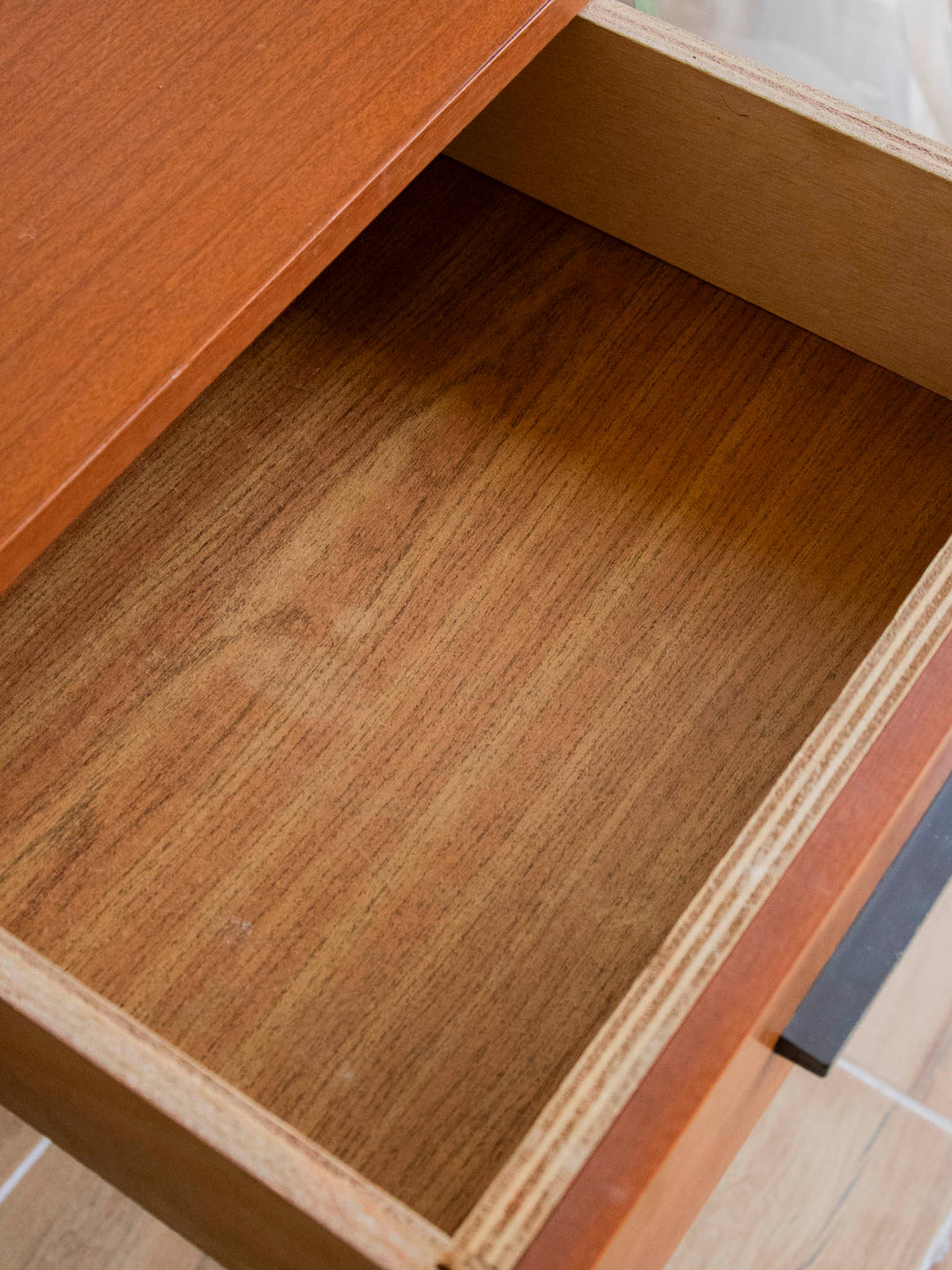 yvan-bureau-bois-558-5