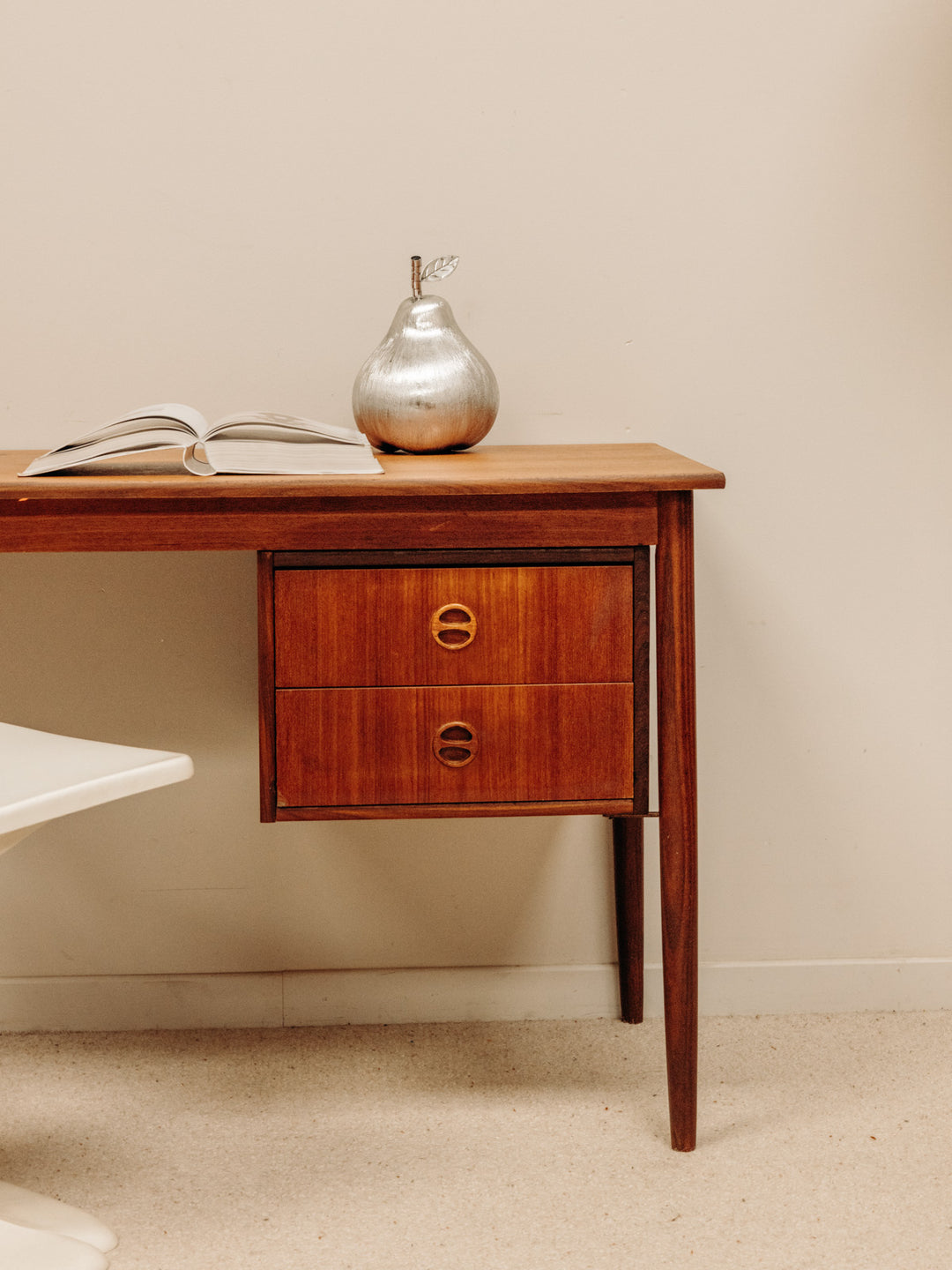 yvan-bureau-teck-595-3