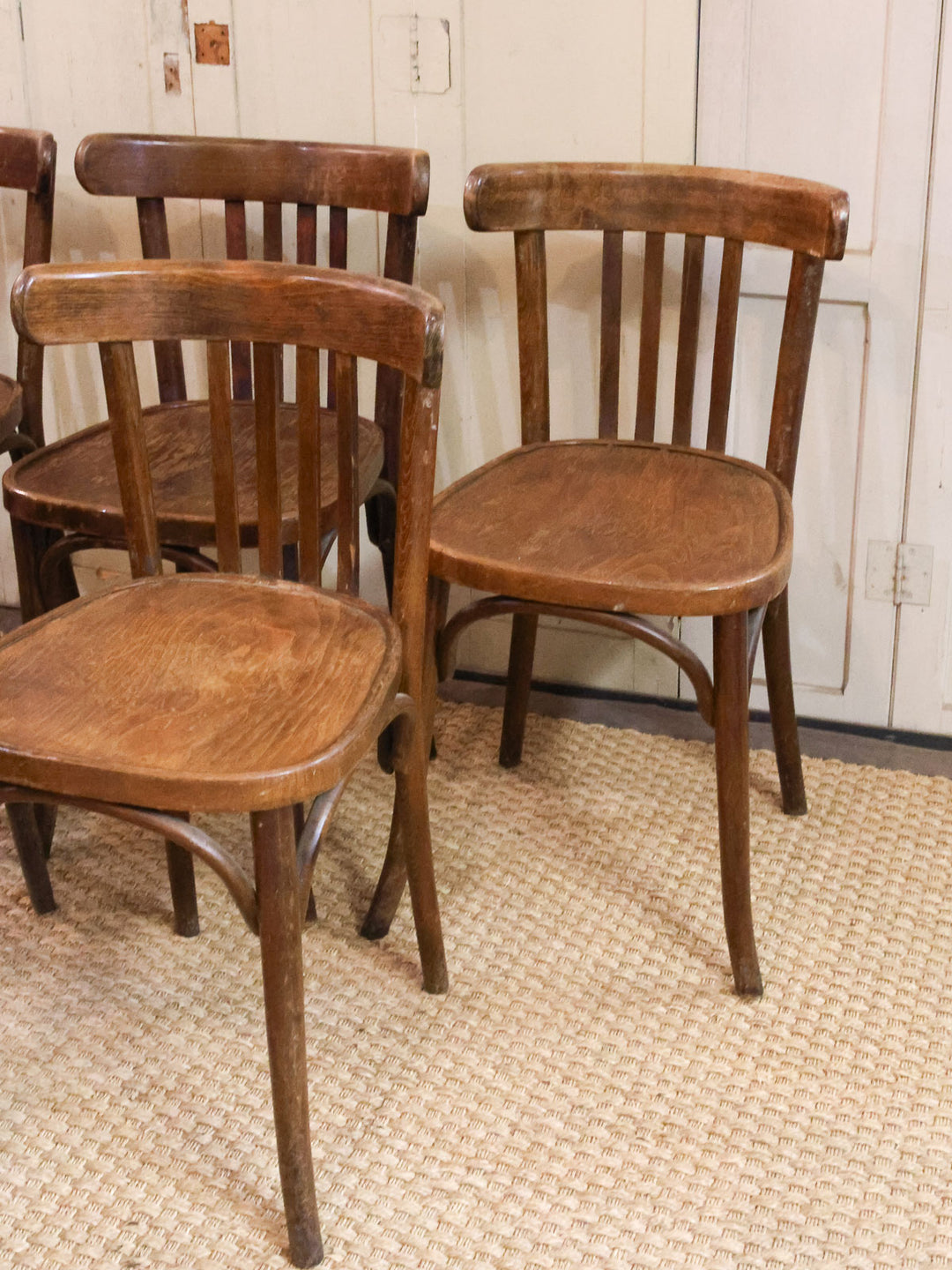 claude-chaise-bois-1010-2