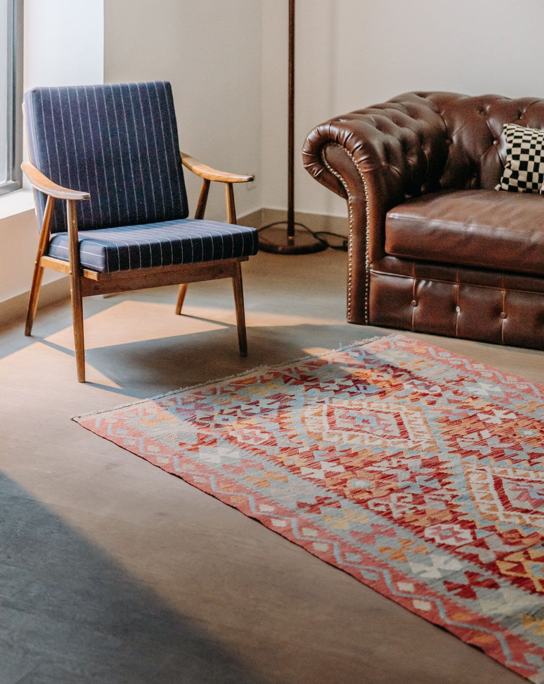 eddy-tapis-kilim-laine-rouge-bleu-366-1