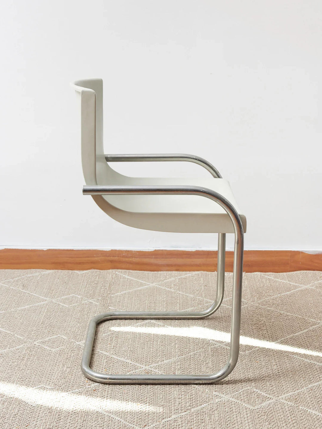 alma-chaise-chrome-1458-3