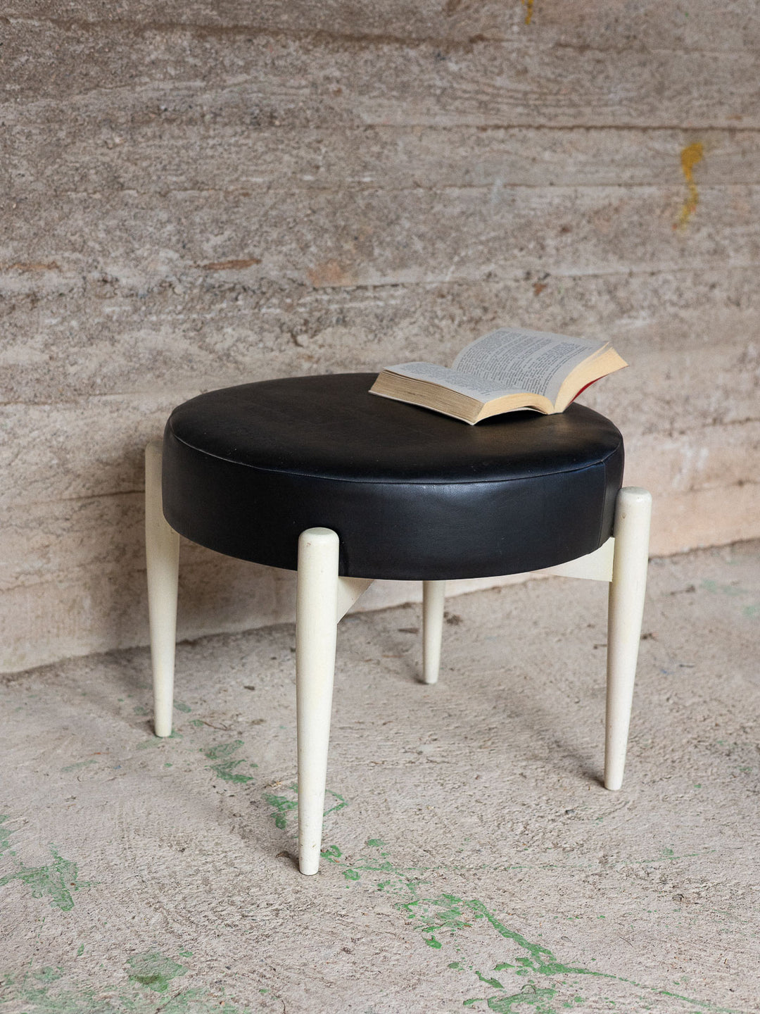 axel-tabouret-skai-contemporain-741-2