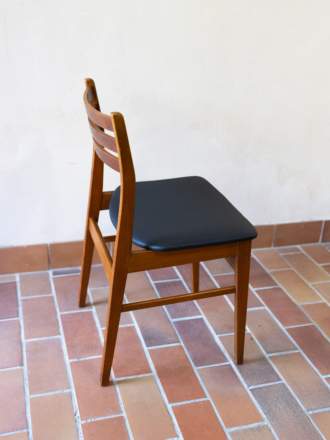 alma-chaise-bois-skai-1795-4