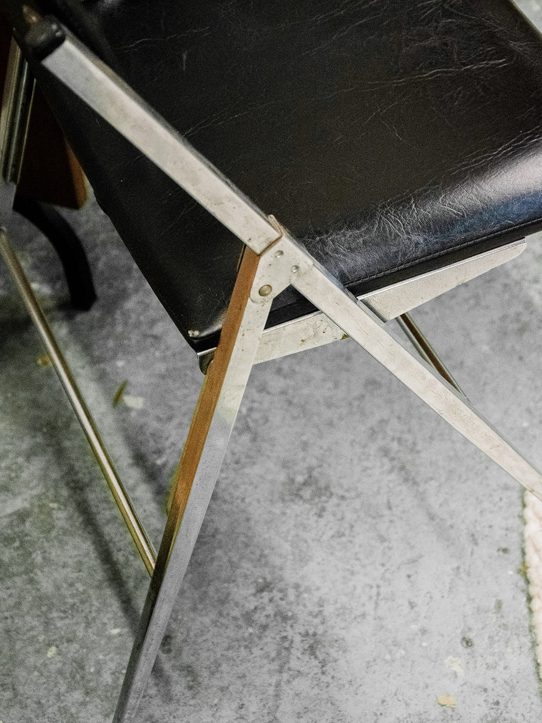 alma-chaise-chromee-708-5