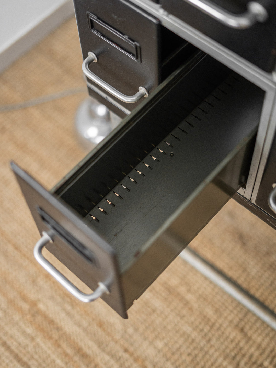 fernand-meuble-metier-metal-131-8