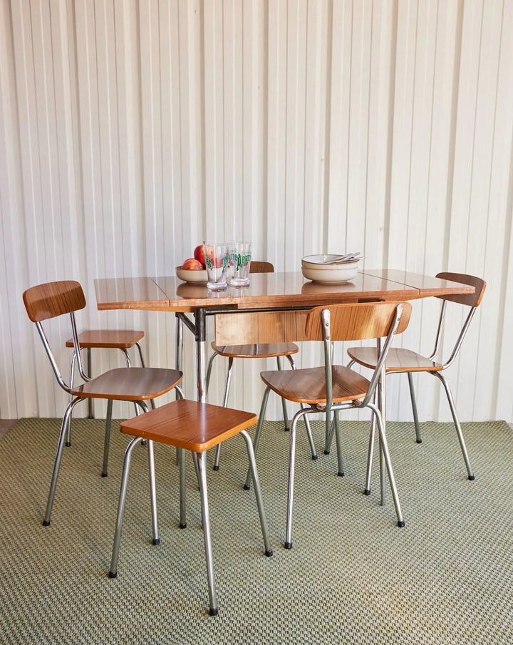 auguste-ensemble-table-et-chaises-formica-13-1