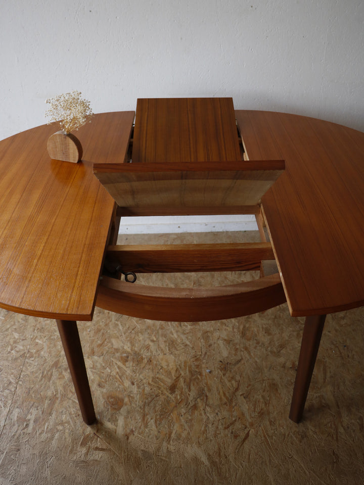 karla-table-à-manger-teck-1024-11