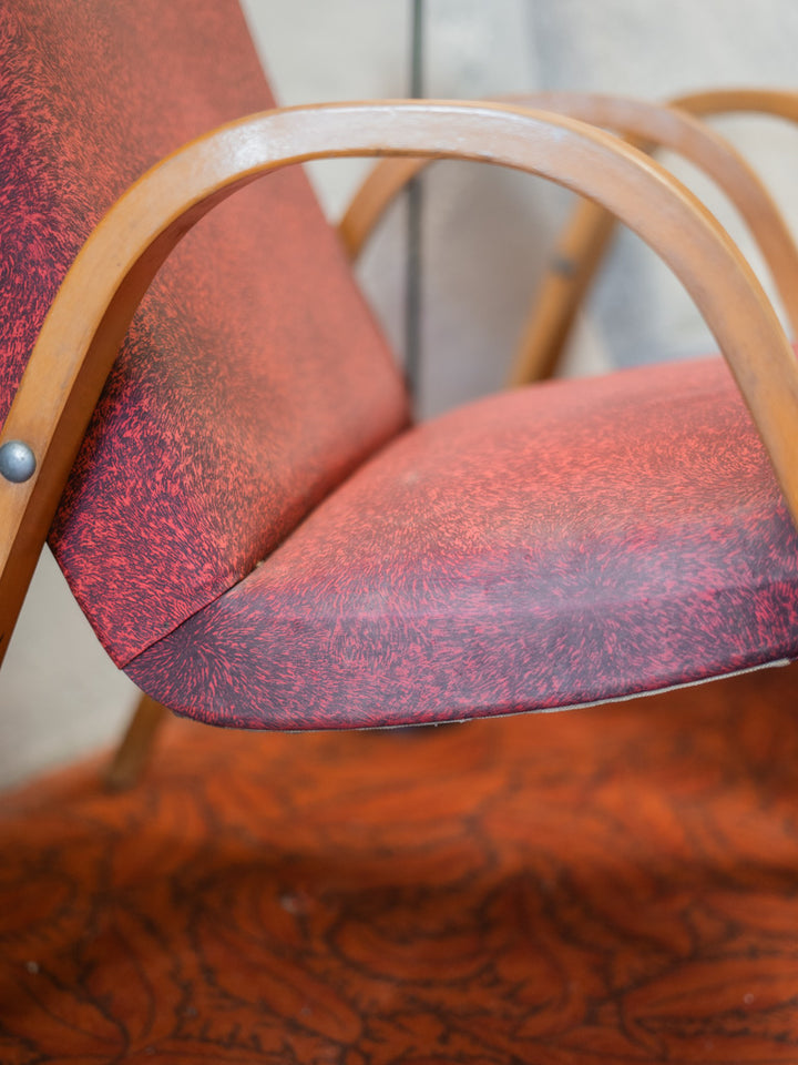 1-FauteuilBaumannrouge3.jpg