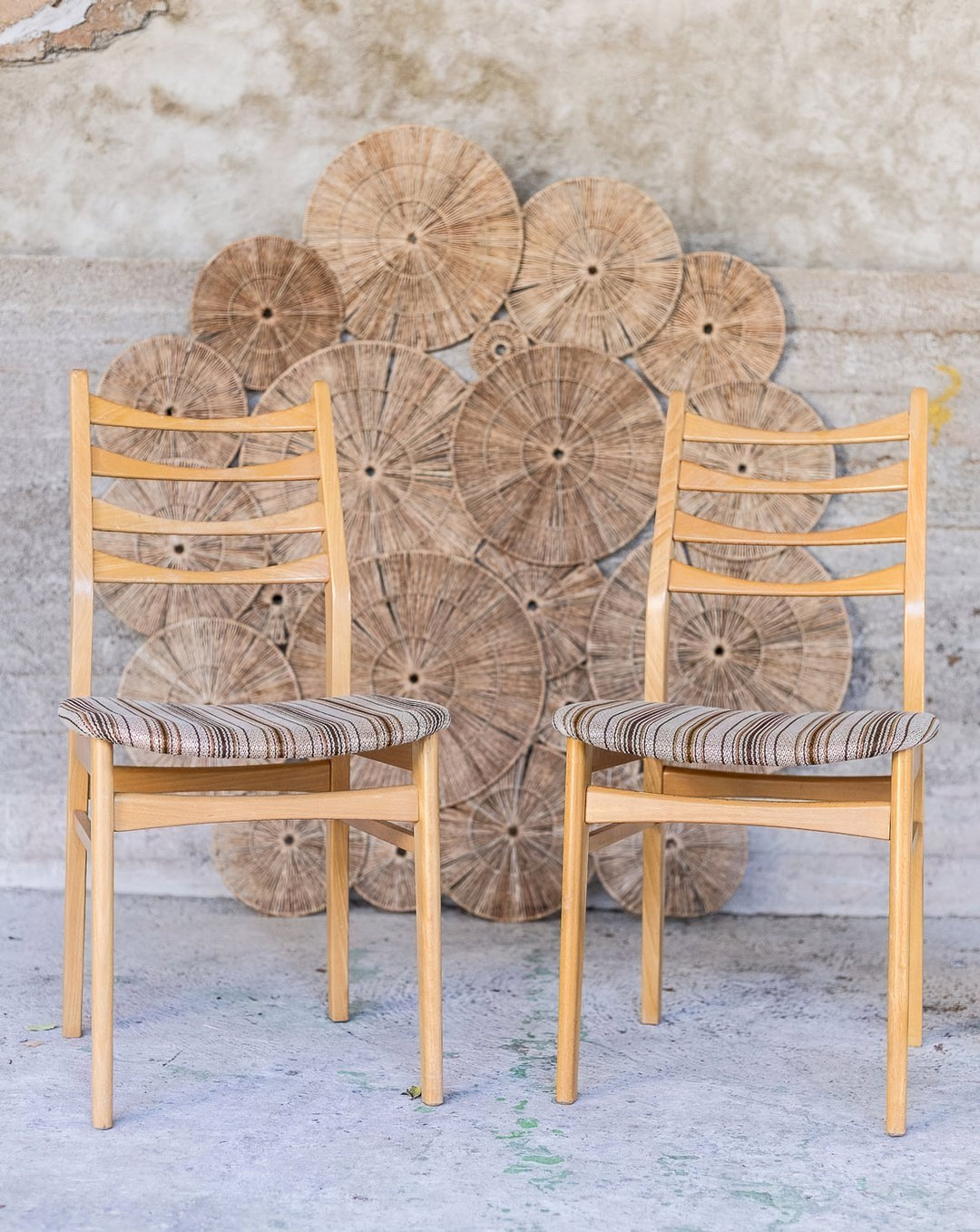 alma-chaise-bois-vintage-1982-1
