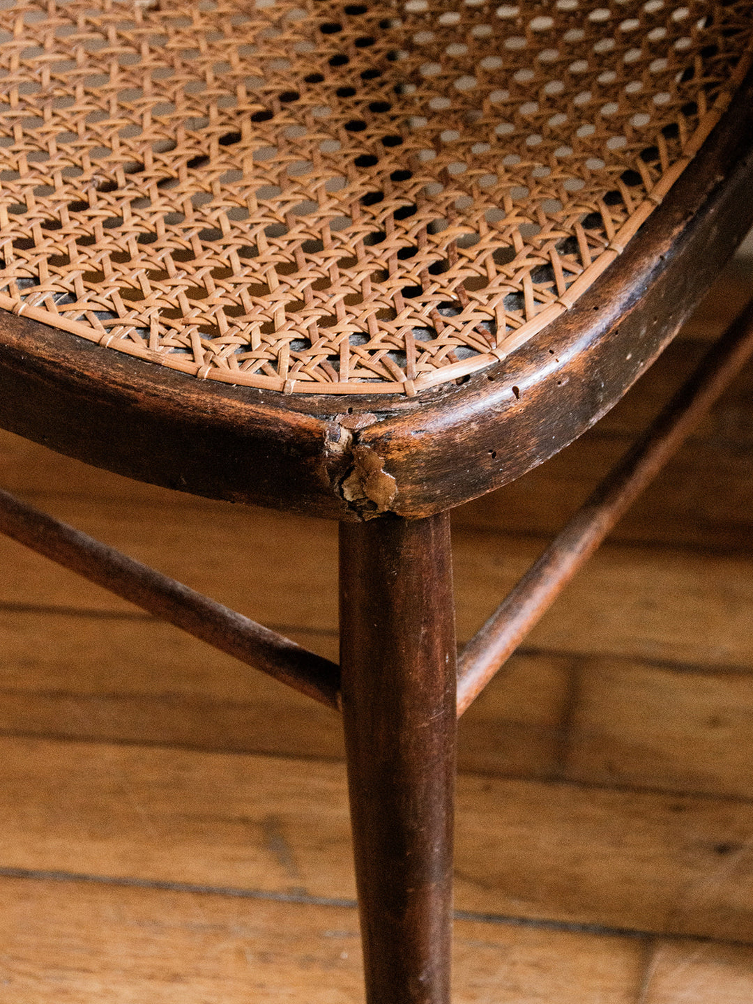 ange-ensemble-tables-et-chaises-bois-1-11