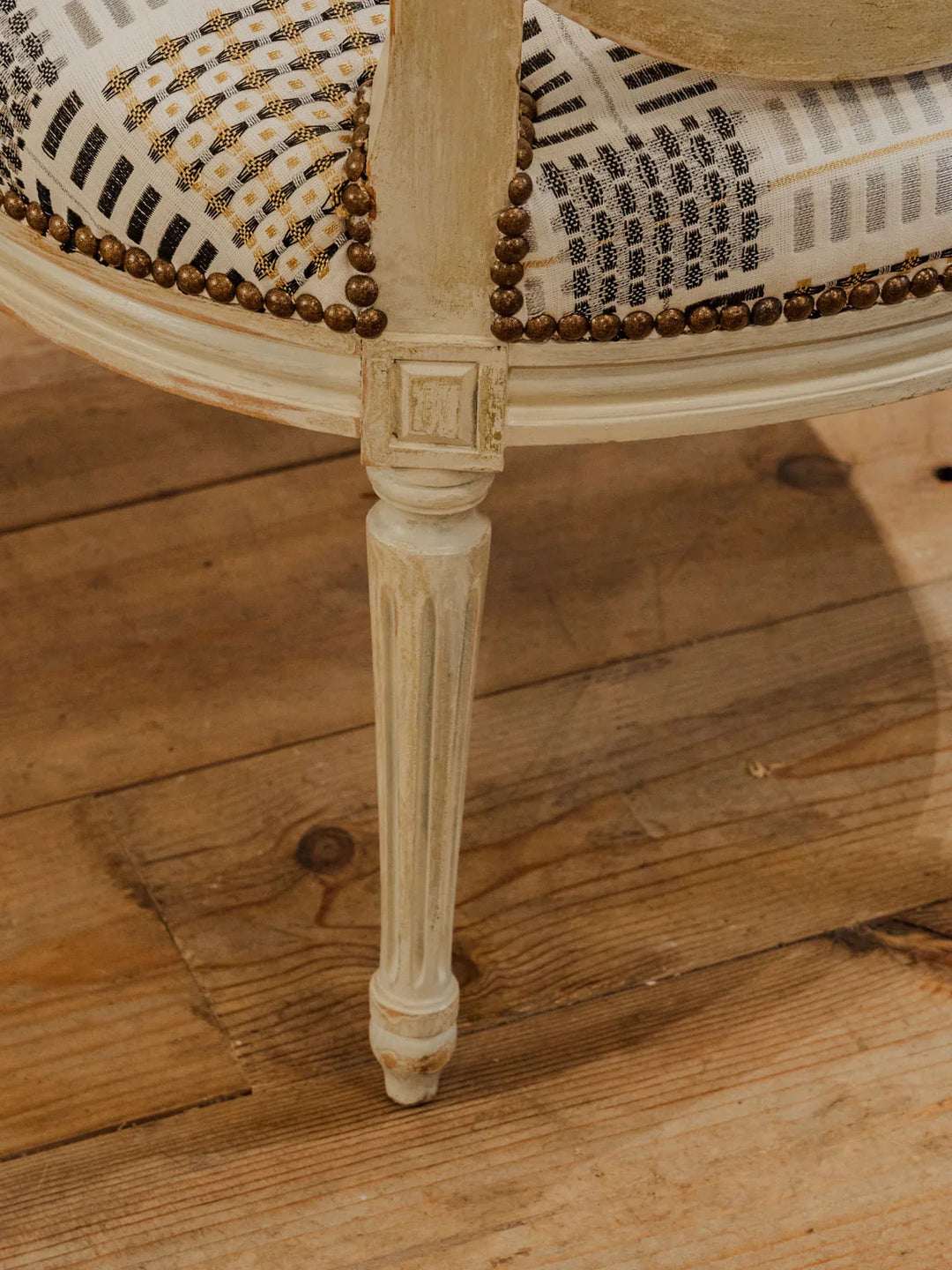 ernest-fauteuil-bois-737-6