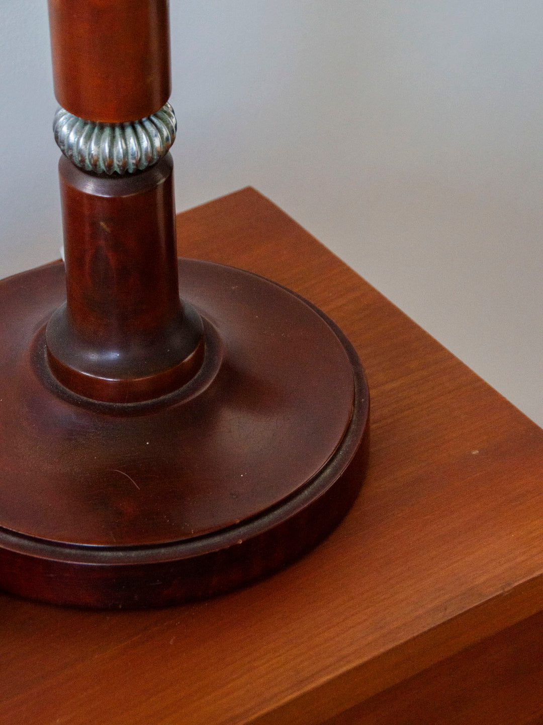 julia-lampe-à-poser-massif-508-7